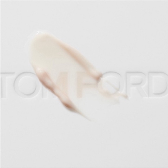 TOM FORD TRACELESS SOFT MATTE PRIMER - Picture 2 of 3